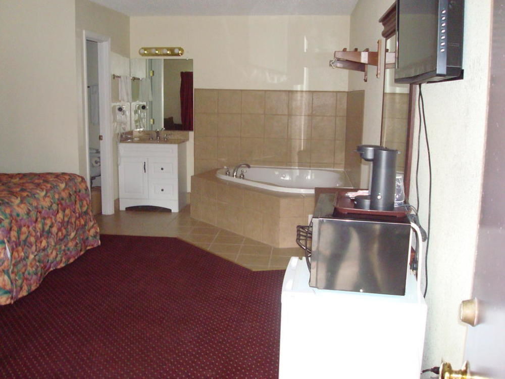 The Whispering Pines Motel- Whitestone White Stone Dış mekan fotoğraf