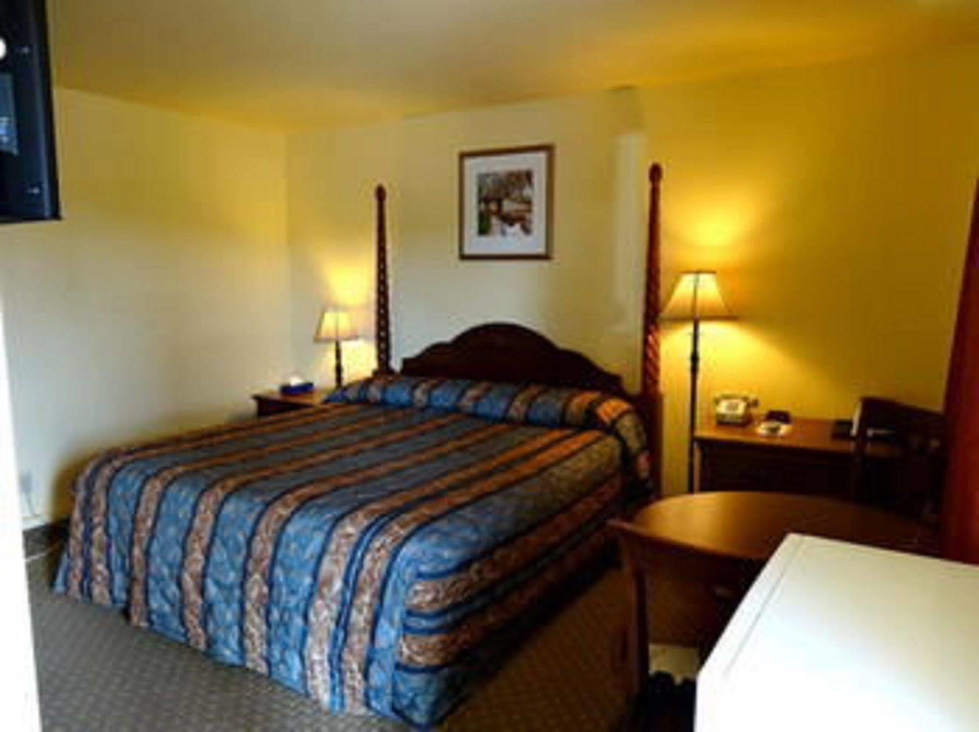 The Whispering Pines Motel- Whitestone White Stone Dış mekan fotoğraf