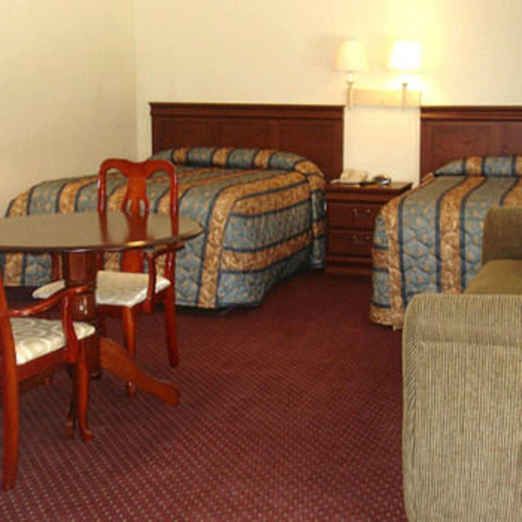 The Whispering Pines Motel- Whitestone White Stone Oda fotoğraf